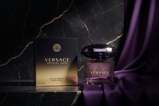 VERSACE Crystal Noir - L’ESSENCE