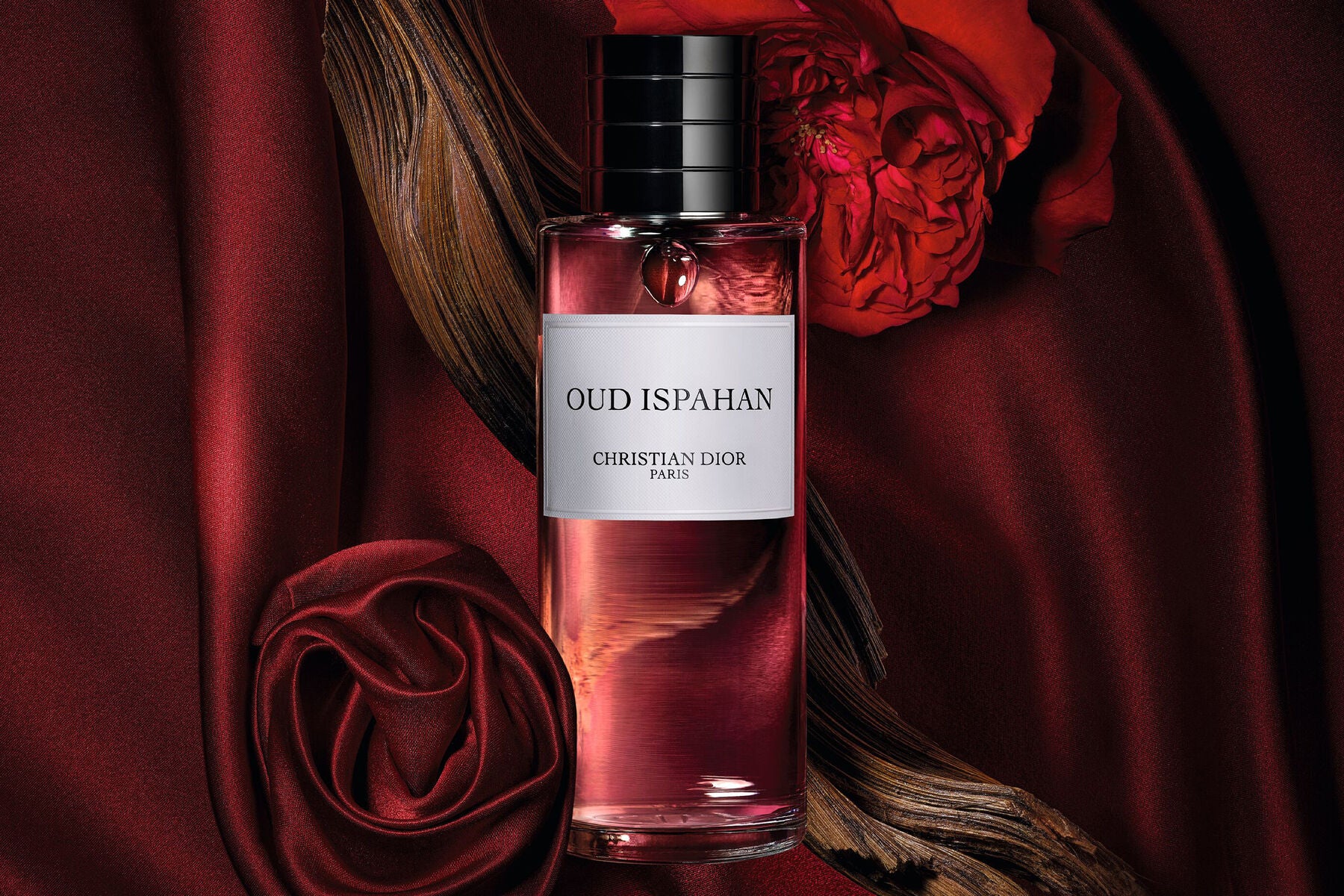 Oud Ispahan – Christian Dior - L’ESSENCE